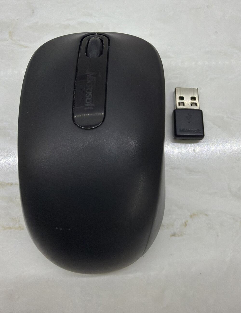 Microsoft Wireless Full Size Mouse Black Model 1737 w/Receiver TESTED WORKING